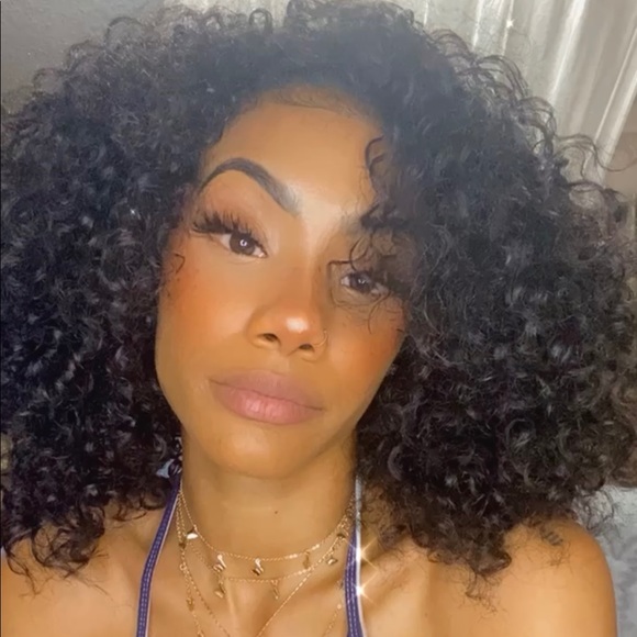 Meet your Posher, Paris - Picture 6 of 8